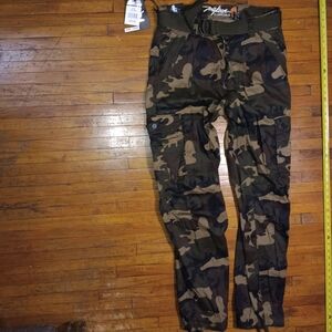 Miskeen vintage camo cargo pants